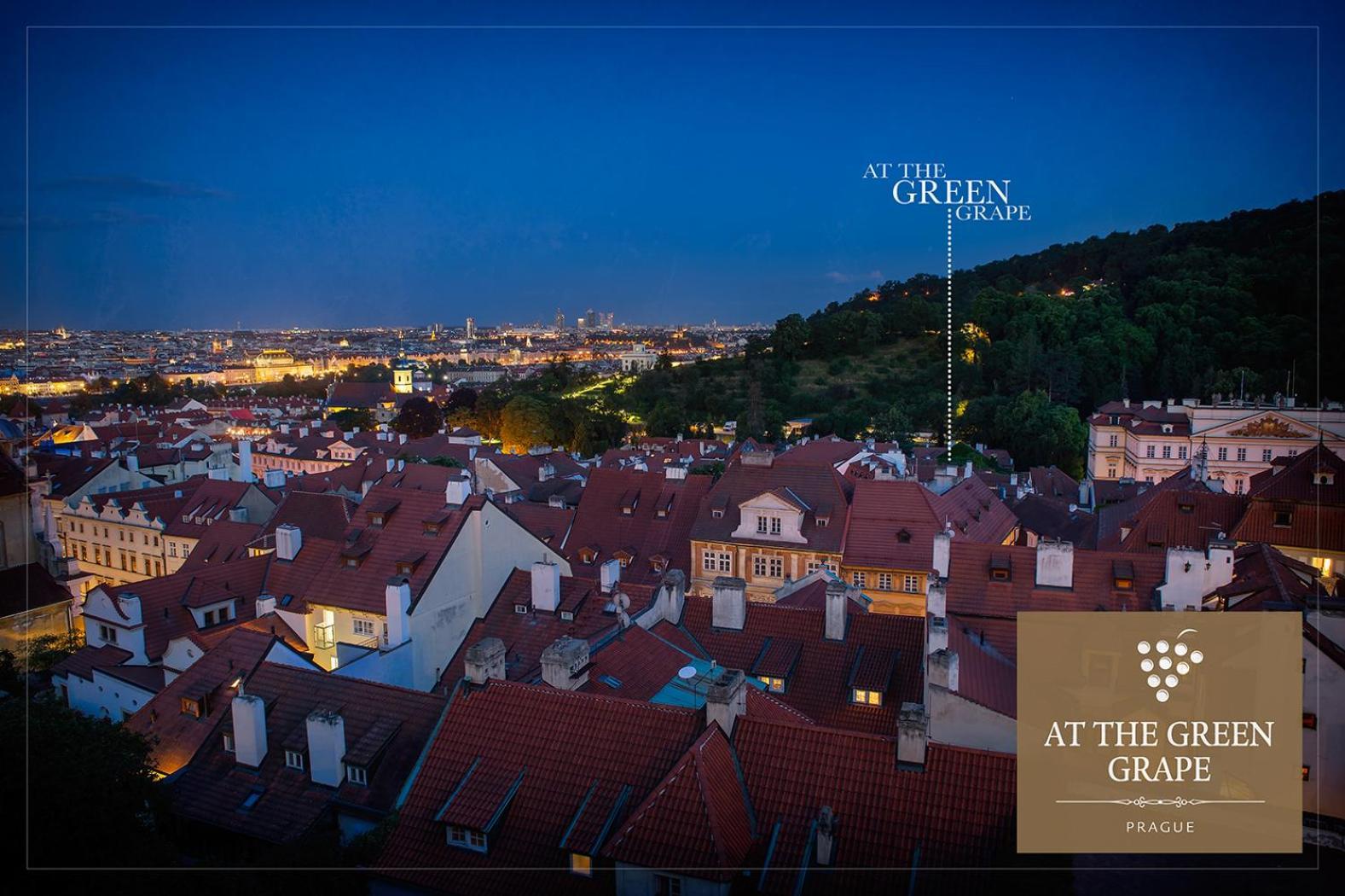 Hotel At The Green Grape Prag Eksteriør billede