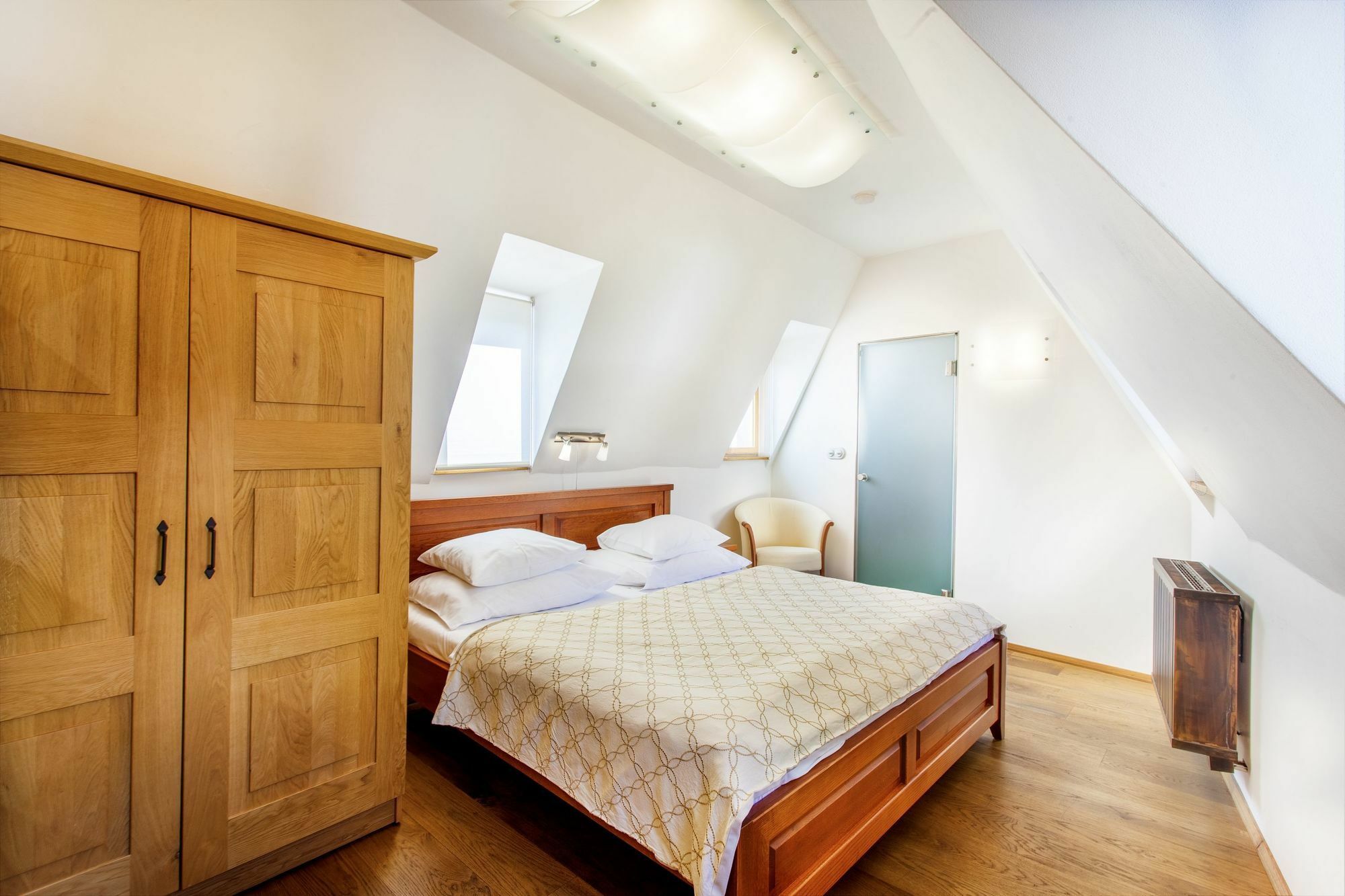 Hotel At The Green Grape Prag Eksteriør billede